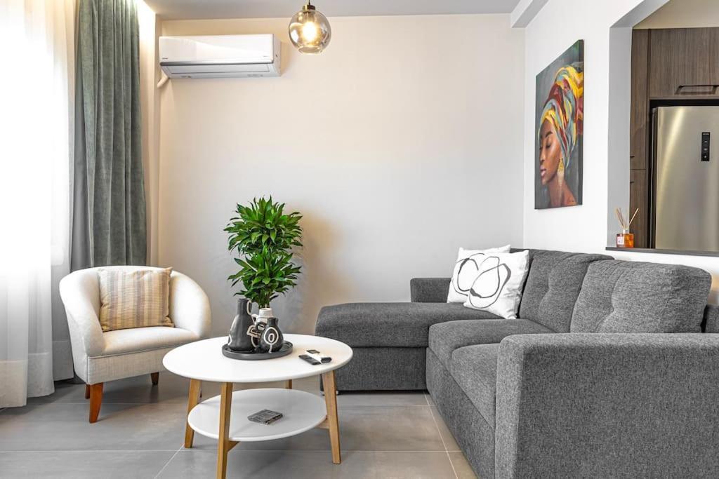 Luxury Apartment By The Sea- Euripus Strait Kanithos Exterior photo